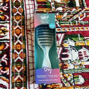 Wet Speed Dry Brush